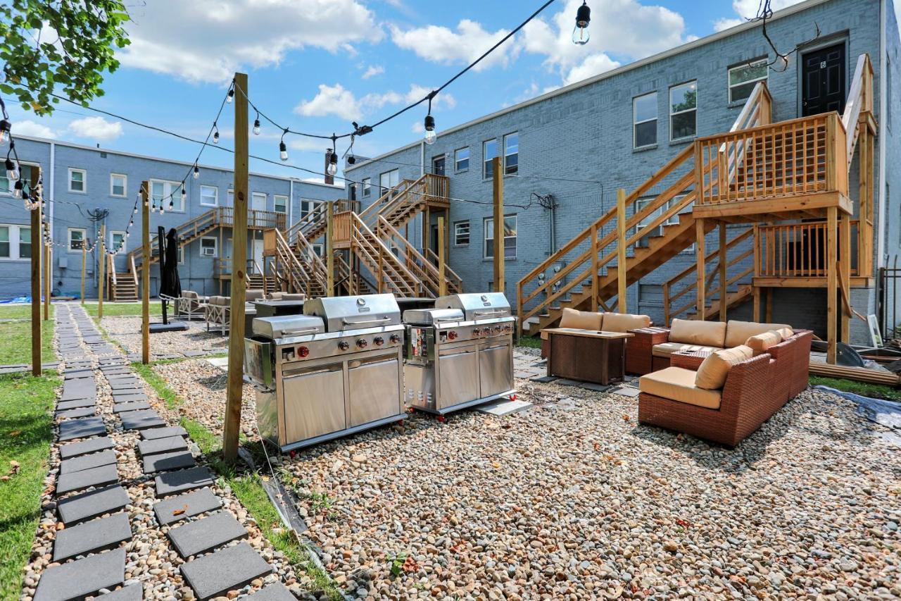 The Village Downtown West Indianapolis Exterior photo